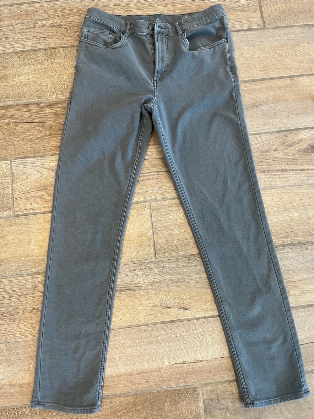 Faherty Slim/Straight Jeans in Charcoal Gray | Size Men’s 32 |Premium Comfort